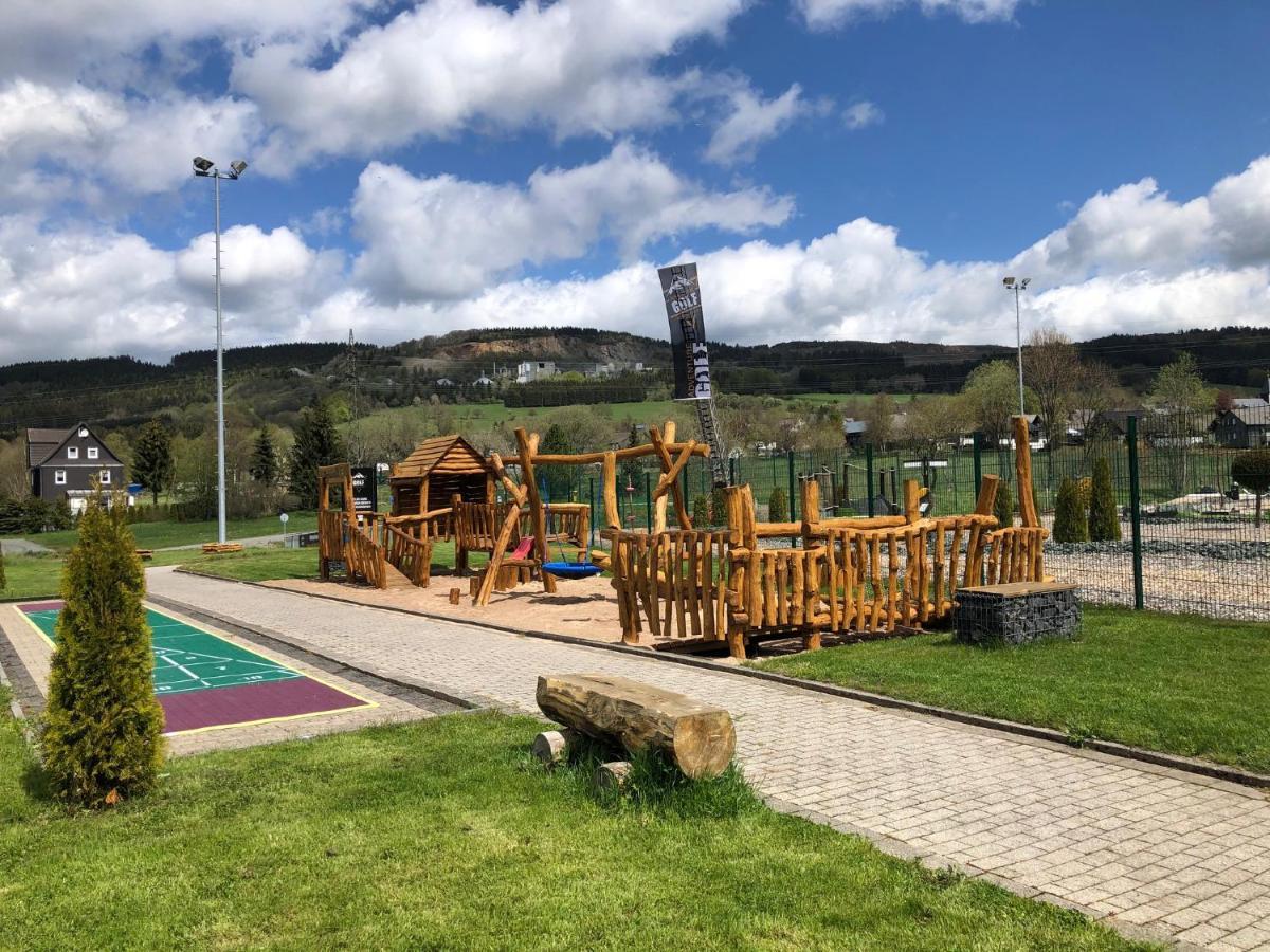 Das Gelbe Haus 3 Apartman Winterberg Kültér fotó